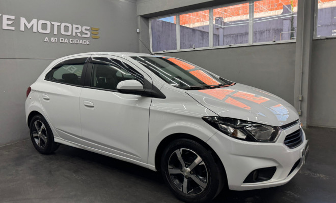 GM - Chevrolet ONIX HATCH LTZ 1.4 8V FlexPower 5p Mec. 2017 Flex-0