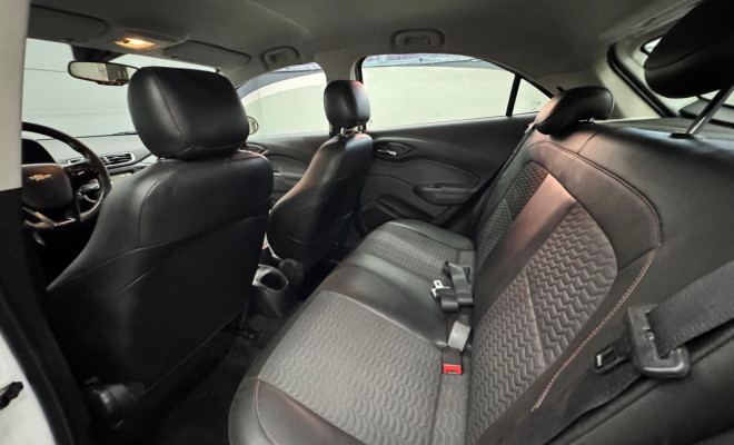 GM - Chevrolet ONIX HATCH LTZ 1.4 8V FlexPower 5p Mec. 2017 Flex-10