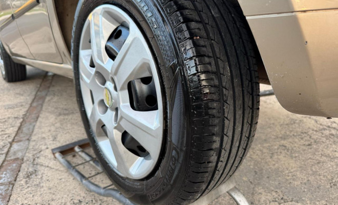 GM - Chevrolet AGILE LT 1.4 MPFI 8V FlexPower 5p 2013 Flex-14