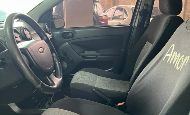 Ford Fiesta Sedan 1.0 8V Flex 4p 2008 Flex-5