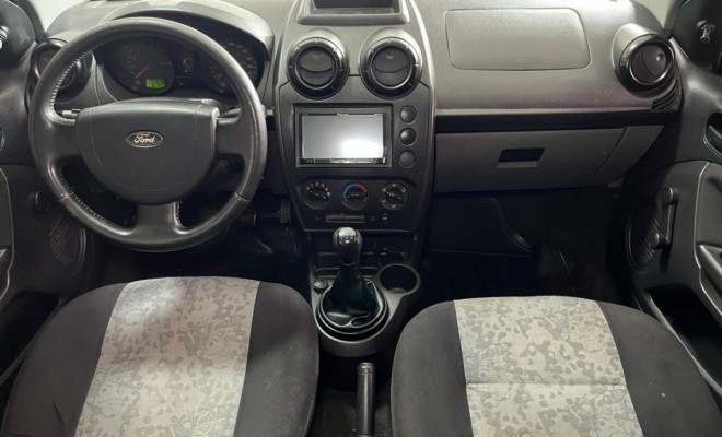 Ford Fiesta Sedan 1.0 8V Flex 4p 2008 Flex-7