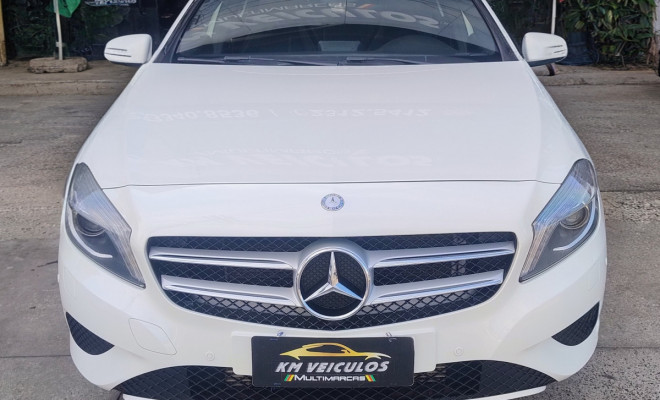 Mercedes-Benz Classe A 200 1.6 TB 16V Urban 156cv Aut. 2014 Gasolina-0