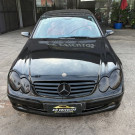 Mercedes-Benz CLK-320 Elegance 2003 Gasolina-4
