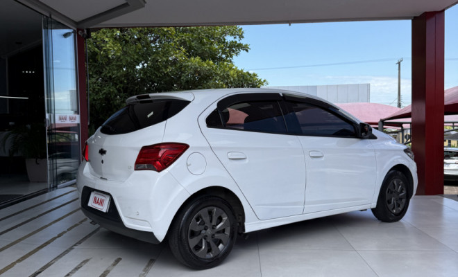 GM - Chevrolet ONIX HATCH LT 1.0 8V FlexPower 5p Mec. 2018 Flex-2