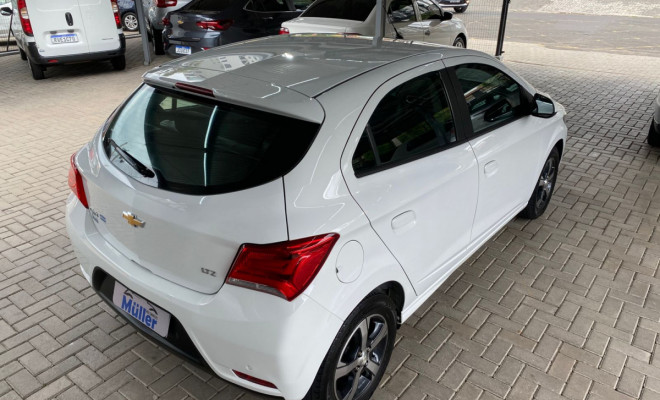 GM - Chevrolet ONIX HATCH LTZ 1.4 8V FlexPower 5p Aut. 2018 Flex-4