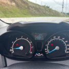 FORD NEW FIESTA SE 1.6 2017 | DESIGN ESPORTIVO E PACOTE COMPLETO.-9