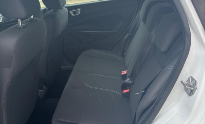 FORD NEW FIESTA SE 1.6 2017 | DESIGN ESPORTIVO E PACOTE COMPLETO.-8