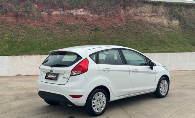 FORD NEW FIESTA SE 1.6 2017 | DESIGN ESPORTIVO E PACOTE COMPLETO.-2