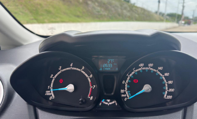 FORD NEW FIESTA SE 1.6 2017 | DESIGN ESPORTIVO E PACOTE COMPLETO.-9