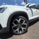 VW - VolksWagen TAOS Highline 1.4 250 TSI Flex Aut. 2024 Flex-4