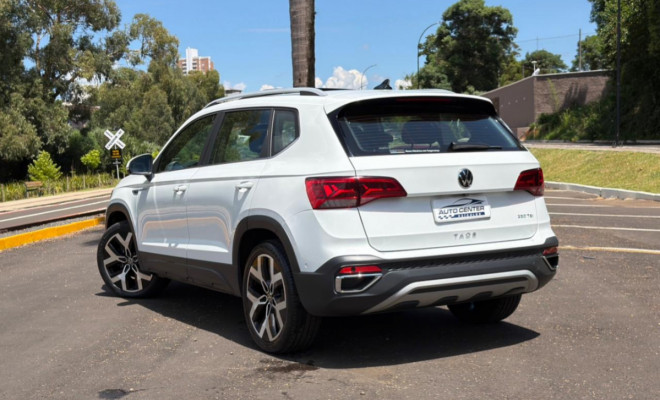 VW - VolksWagen TAOS Highline 1.4 250 TSI Flex Aut. 2024 Flex-12