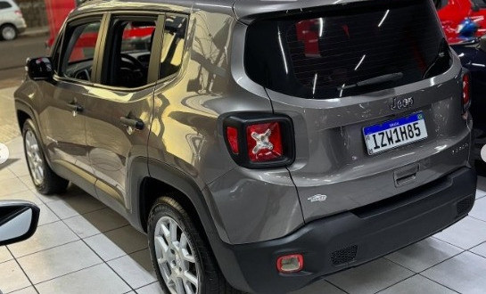 Jeep Renegade Sport 1.8 4x2-3