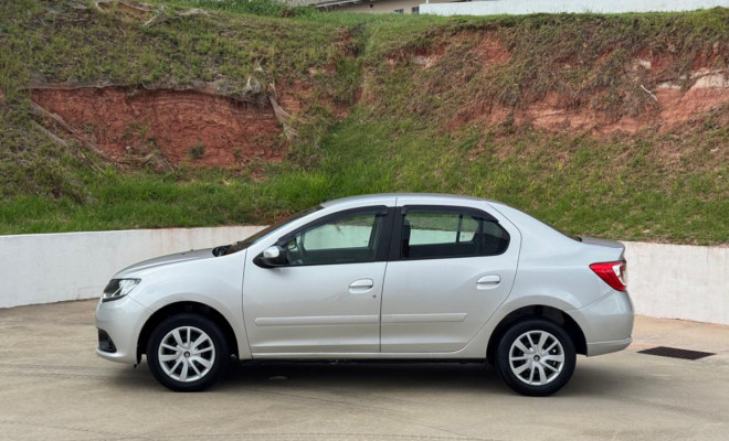 RENAULT LOGAN EXPR. AVANTAGE 1.0 2018 | ESPAÇO, ECONOMIA E PROCEDÊNCIA DE ÚNICA DONA.-13