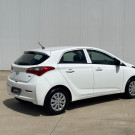 HB20 COMFORT 1.0 2014 | DESIGN, ECONOMIA E APENAS 95 MIL KM.-2