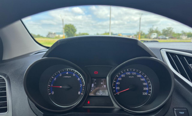 HB20 COMFORT 1.0 2014 | DESIGN, ECONOMIA E APENAS 95 MIL KM.-3