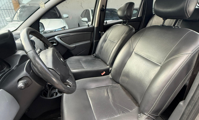 DUSTER Dynamique 1.6 Flex 16V Mec. 2013-9