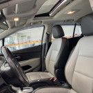 TRACKER LTZ 1.8 C/ Teto Aut 2015-8