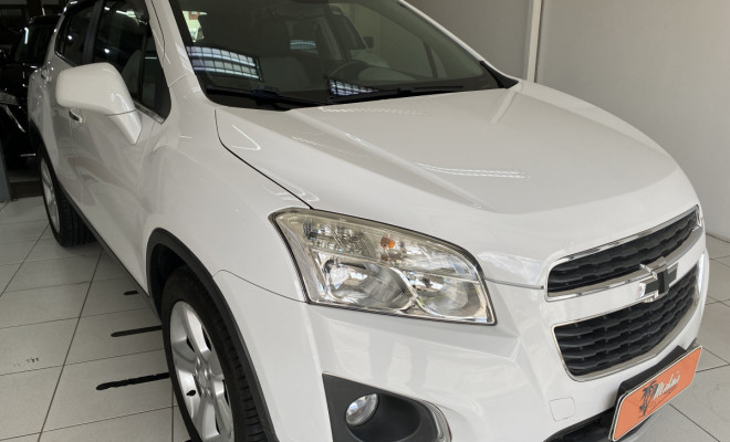 TRACKER LTZ 1.8 C/ Teto Aut 2015-1