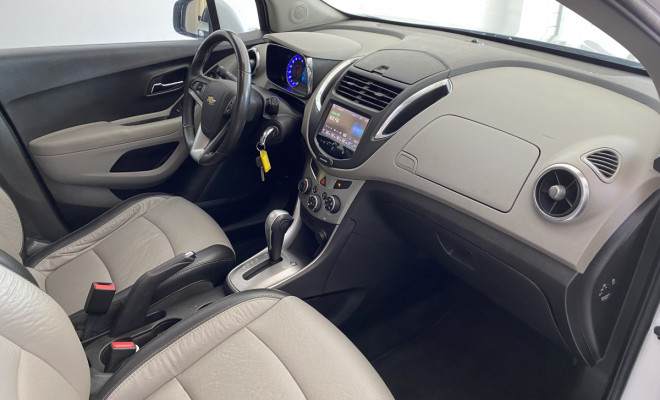 TRACKER LTZ 1.8 C/ Teto Aut 2015-7