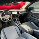 VW - VolksWagen JETTA R-Line 250 TSI 1.4 Flex 16V Aut. 2018 Flex-8