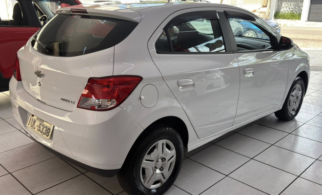 GM - Chevrolet ONIX HATCH LT 1.0 FlexPower 2013-3