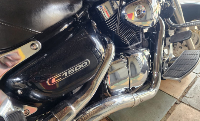 SUZUKI BOULEVARD C1500 2009 Gasolina-6