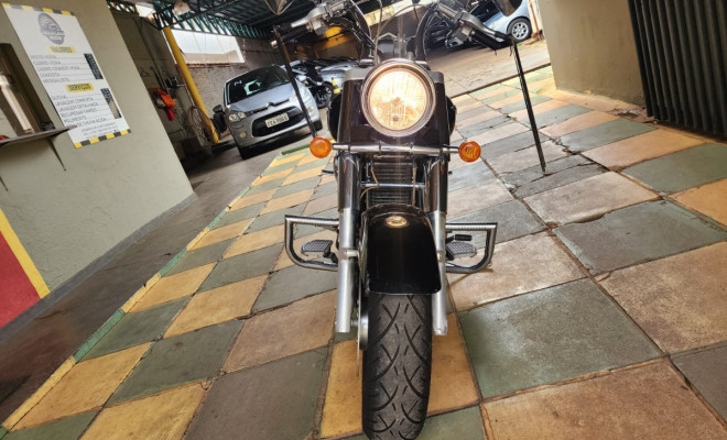 SUZUKI BOULEVARD C1500 2009 Gasolina-3