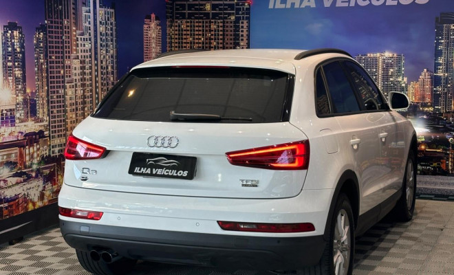 Audi Q3 2.0 TFSI Quat. 170/180cv S-tronic 5p 2016 Gasolina-15