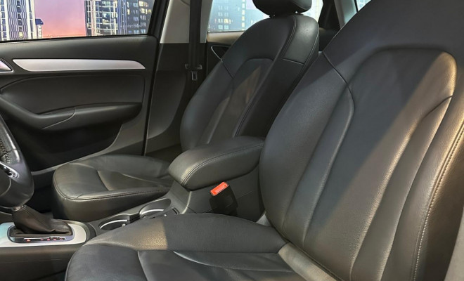 Audi Q3 2.0 TFSI Quat. 170/180cv S-tronic 5p 2016 Gasolina-11