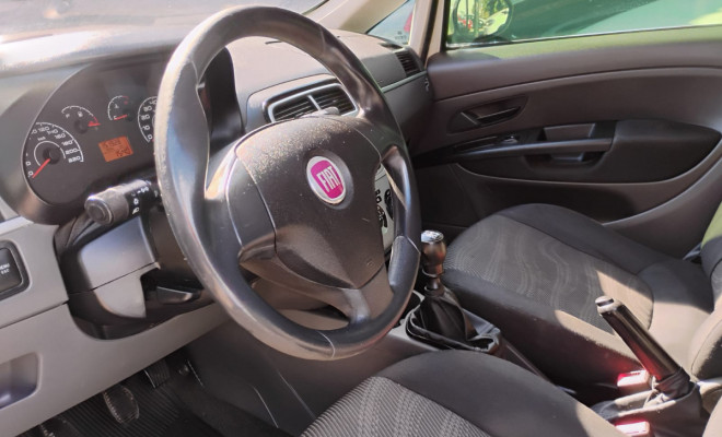 Fiat Punto  ELX 1.4 Fire Flex 8V 5p 2011 Flex-4