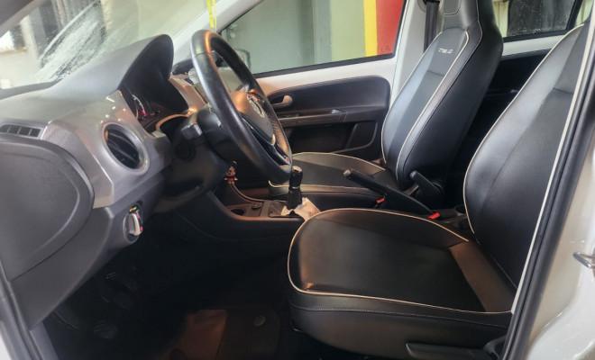 VW - VolksWagen up! cross 1.0 TSI Total Flex 12V 5p 2018 Flex-9