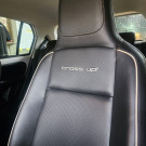 VW - VolksWagen up! cross 1.0 TSI Total Flex 12V 5p 2018 Flex-7