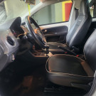 VW - VolksWagen up! cross 1.0 TSI Total Flex 12V 5p 2018 Flex-9