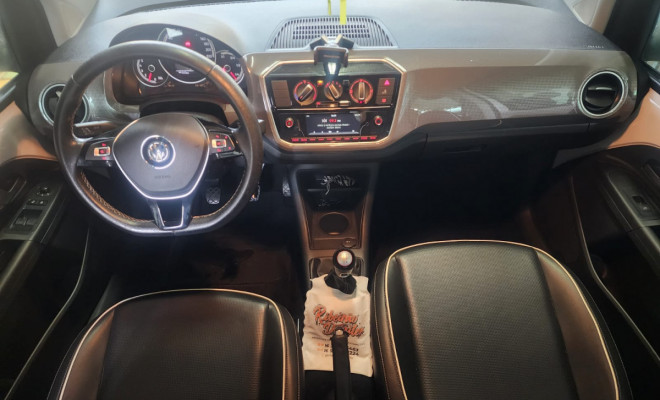 VW - VolksWagen up! cross 1.0 TSI Total Flex 12V 5p 2018 Flex-10