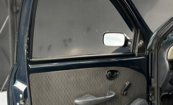 Fiat Palio 1.0/ Trofeo 1.0 Fire/ Fire Flex 4p 2004 Flex-8