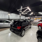 VW - VolksWagen Gol (novo) 1.0 Mi Total Flex 8V 4p 2014 Flex-2