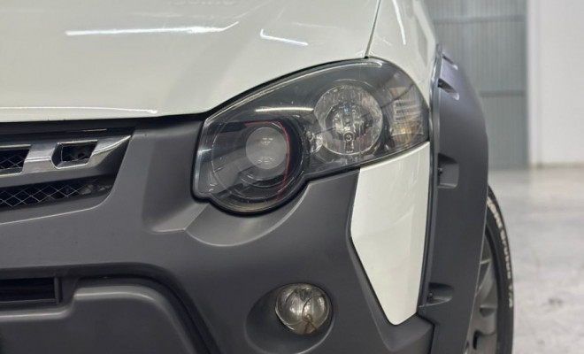 Fiat Strada Adventure1.8/ 1.8 LOCKER Flex CD 2018 Flex-18