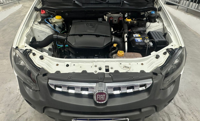 Fiat Strada Adventure1.8/ 1.8 LOCKER Flex CD 2018 Flex-10