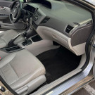 Honda Civic Sedan LXS 1.8/1.8 Flex 16V Mec. 4p 2014 Flex-17