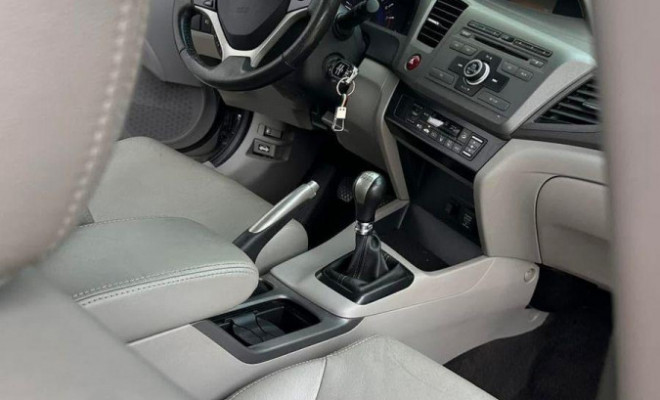 Honda Civic Sedan LXS 1.8/1.8 Flex 16V Mec. 4p 2014 Flex-14