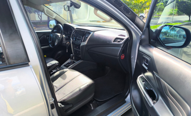 L200 TRITON SPORT HPE 2.4 CD Diesel AUT.-7