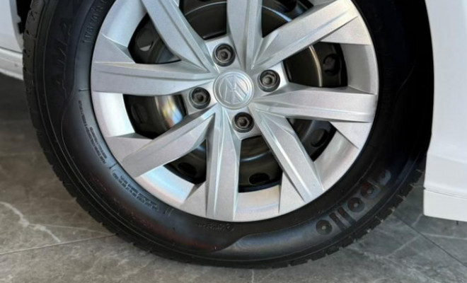 VW - VolksWagen VOYAGE 1.6 MSI Flex 8V 4p 2022 Flex-11