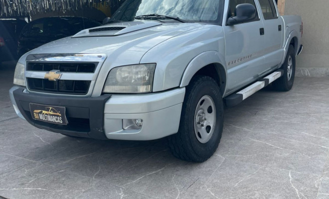 GM - Chevrolet S10 Pick-Up Exec. 2.8 4x2 CD TB Int.Dies 2011 Flex