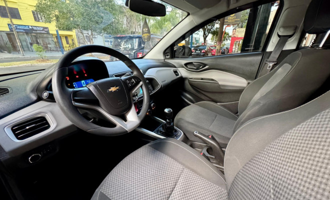 GM - Chevrolet ONIX HATCH LT 1.4 8V FlexPower 5p Mec. 2018 Flex-5