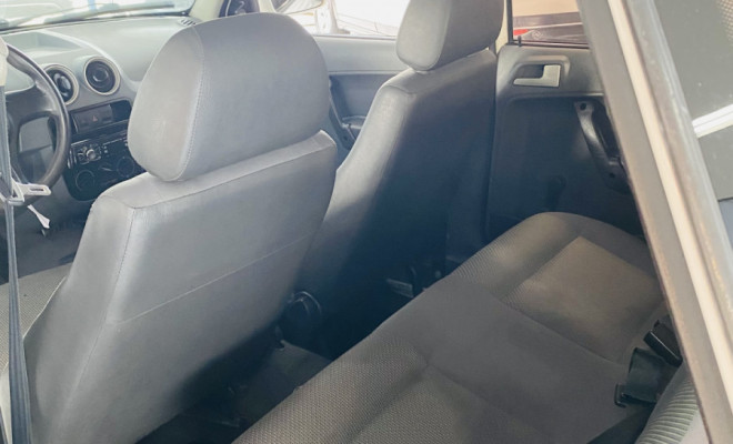 VW - VolksWagen Gol City (Trend) 1.6 Mi T.Flex 8V 4p 2008 Flex-7