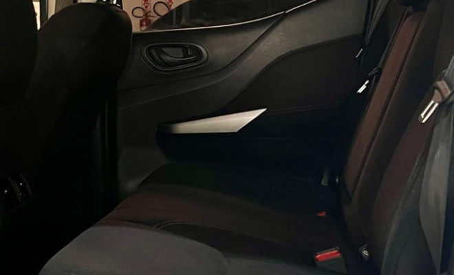 Nissan Frontier S CD 4x4 2.3 TB Diesel Mec. 2022 Diesel-6