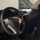 Nissan Frontier S CD 4x4 2.3 TB Diesel Mec. 2022 Diesel-2