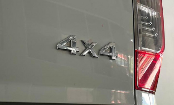 Nissan Frontier S CD 4x4 2.3 TB Diesel Mec. 2022 Diesel-12