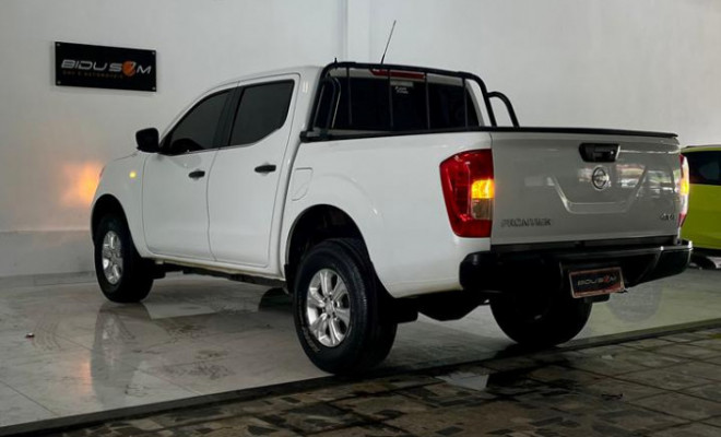 Nissan Frontier S CD 4x4 2.3 TB Diesel Mec. 2022 Diesel-13