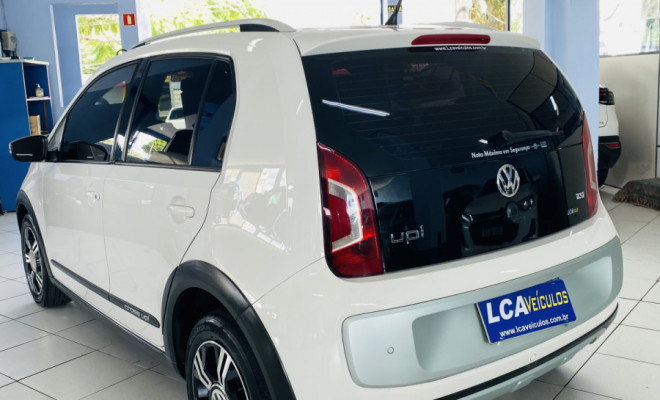 VW - VolksWagen up! cross 1.0 T. Flex 12V 5p 2015 Flex-4
